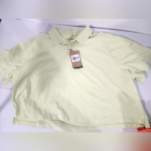 Nike Tops - NWT Nike Polo Crop Lime